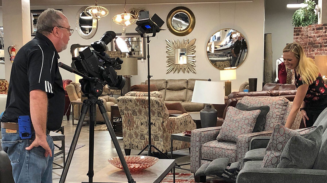 Freed's Furniture interior